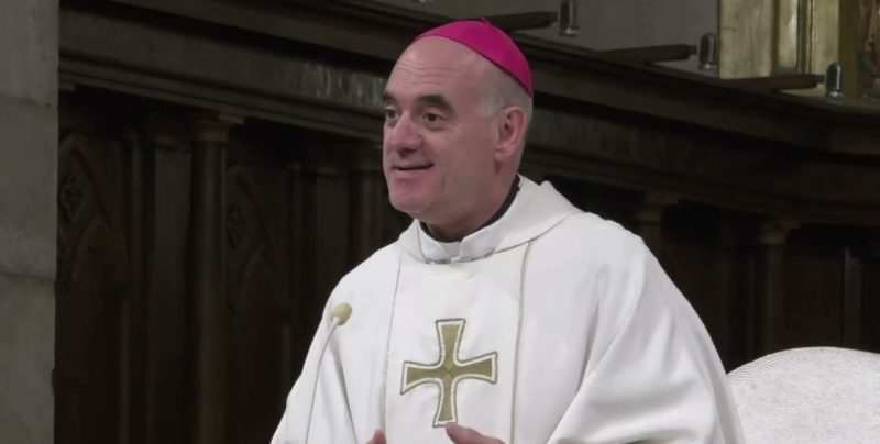 Monseñor Ros en su toma de posesión como obispo de Santander