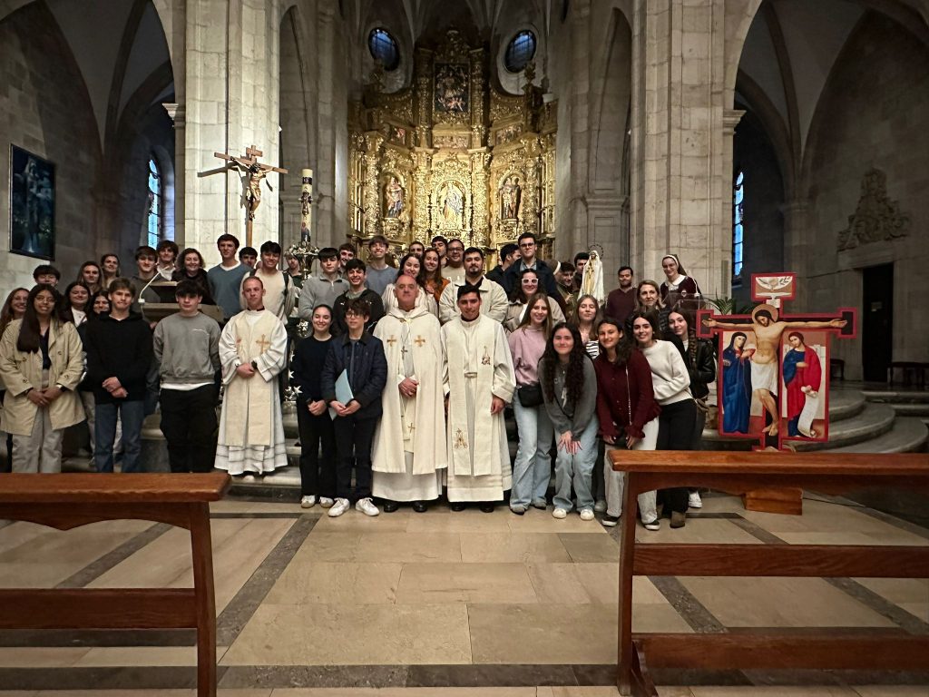 Jóvenes Vigilia mayo