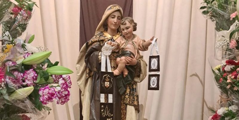 Virgen del Carmen Parroquia Carmelitas