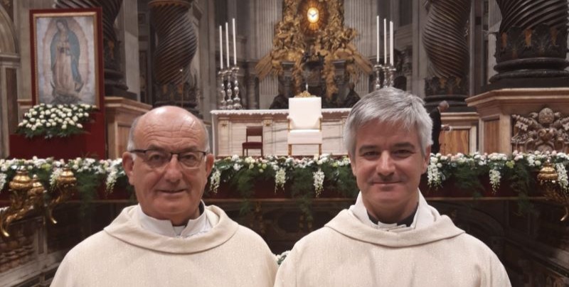 José Miguel Rodríguez y Pedro Miguel Rodríguez en el Vaticano