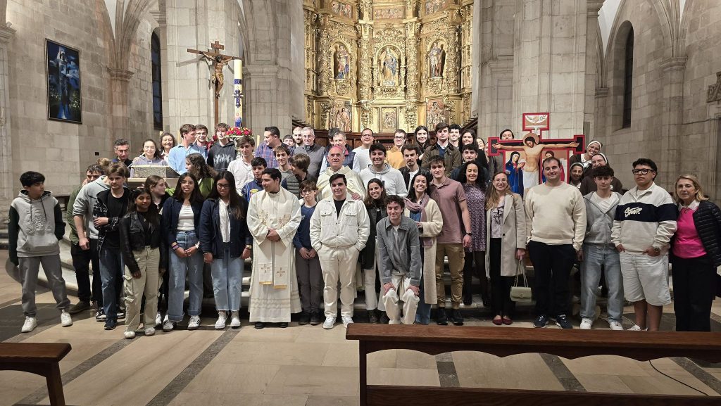 Vigilia jóvenes abril 26