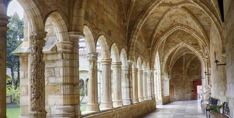 Claustro catedral Santander