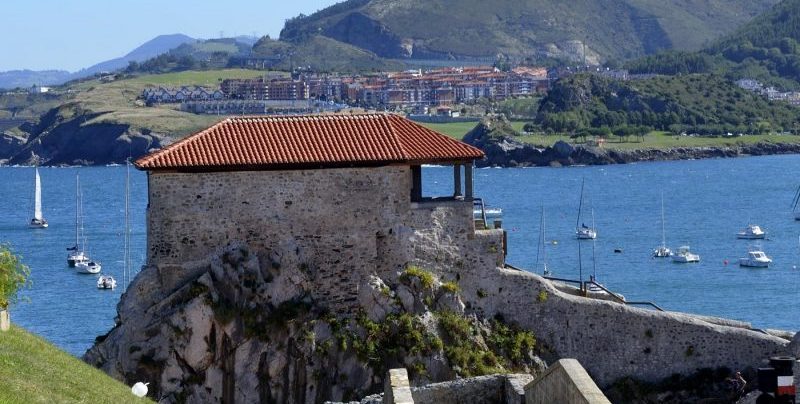 Ermita de Santa Ana en Castro Urdiales