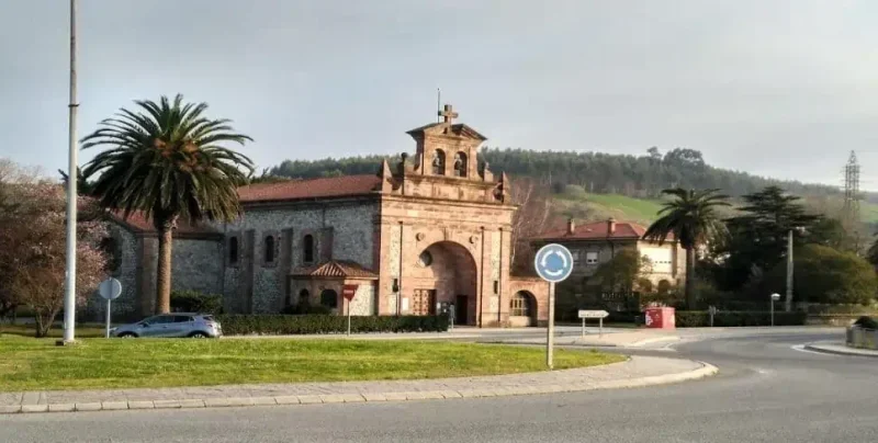 Parroquia Santa María, de Barreda