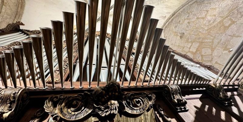 Órgano romántico de la parroquia de Laredo
