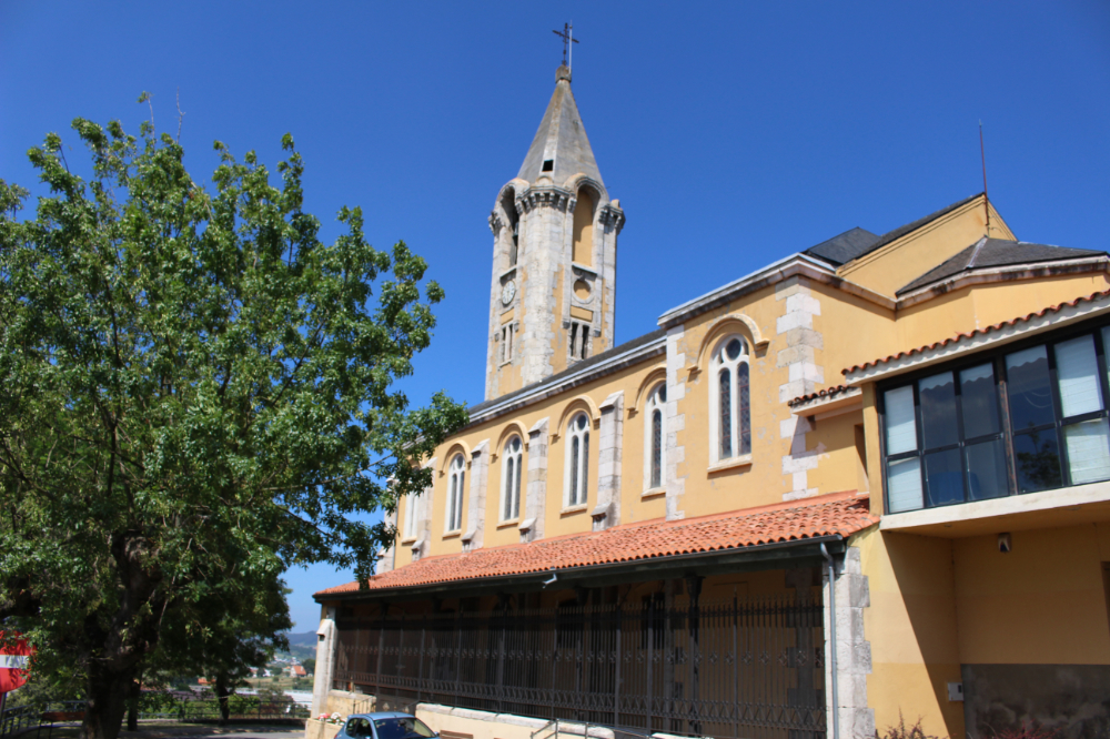 Parroquia del Carmen en Peñacastillo