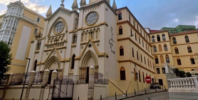 Parroquia del Carmen y Santa Teresa